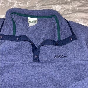Vintage L.L. Bean Men's Blue Sweater